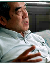岡本祐三さん 岡本祐三さん